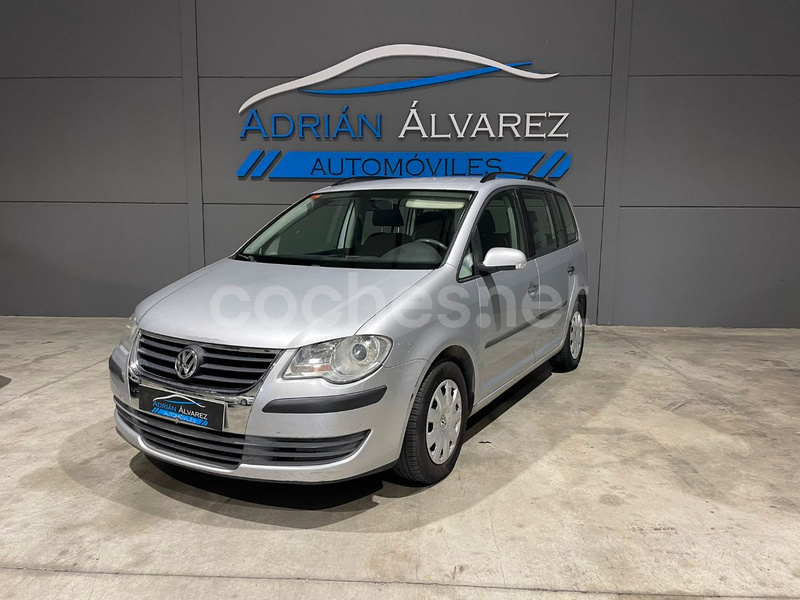 VOLKSWAGEN Touran 1.9 TDI Advance