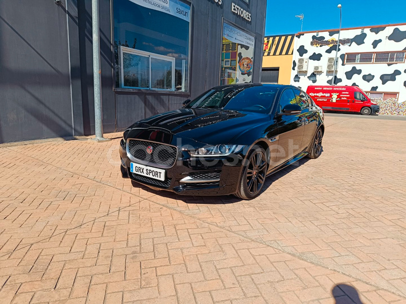 JAGUAR XE 2.0I 184kW RSport Auto AWD 4p.