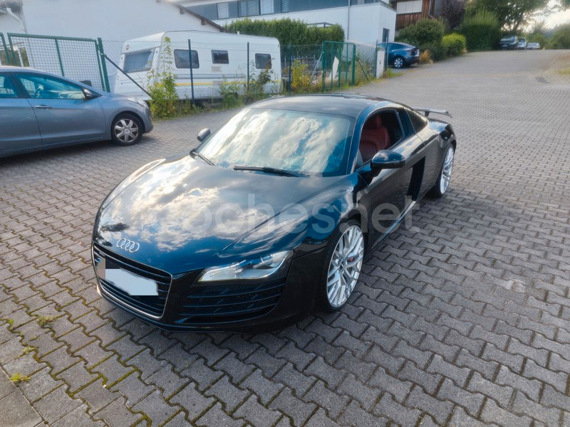 AUDI R8 4.2 FSI V8 quattro R tronic