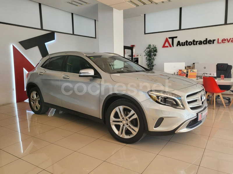 MERCEDES-BENZ Clase GLA GLA 200 d Urban