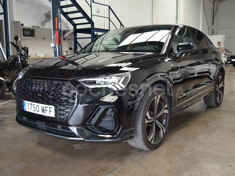 AUDI Q3 Black line 35 TDI S tronic