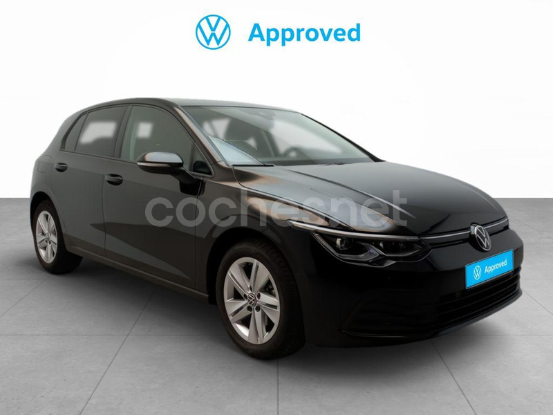 VOLKSWAGEN Golf Life 1.0 eTSI 81kW 110CV DSG 5p.