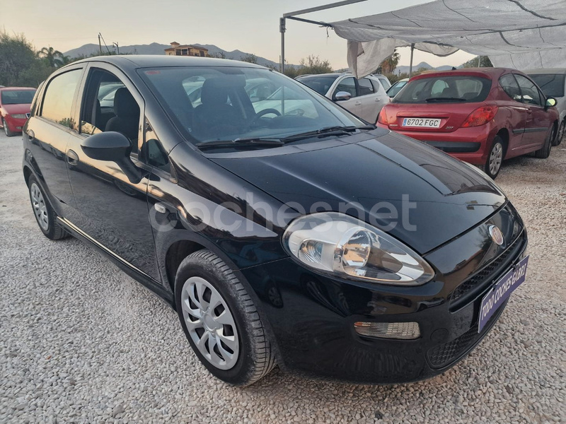 FIAT Punto 1.2 8v Pop 67 CV Gasolina 5p.