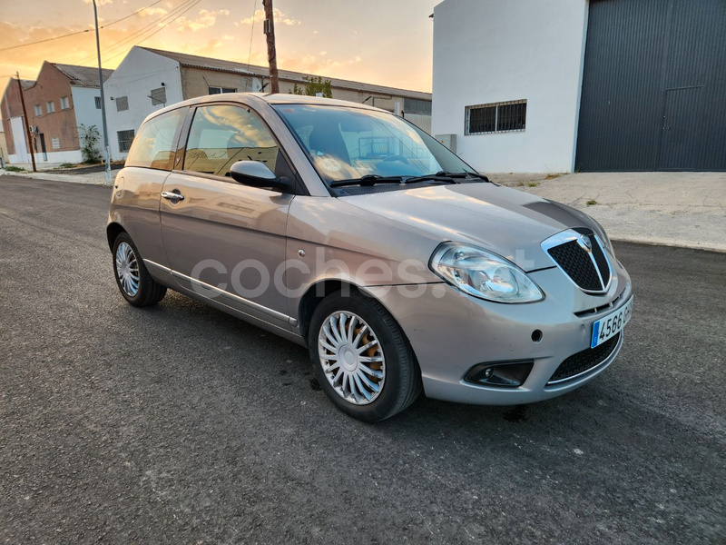 LANCIA Ypsilon 1.3 JTD 90 Oro 3p.