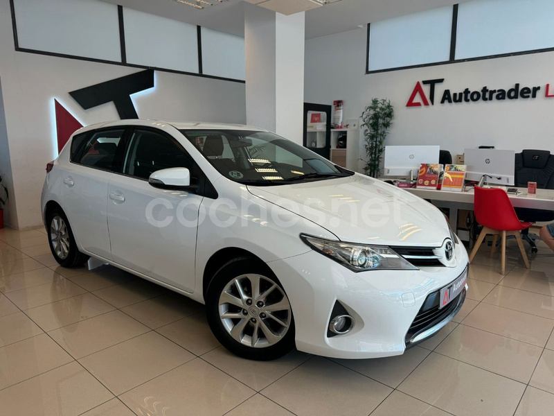 TOYOTA Auris 90D Feel 5p.