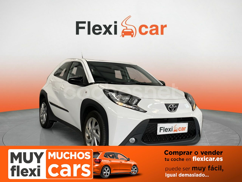 TOYOTA Aygo X Cross 1.0 VVTI 72CV Play 5p.