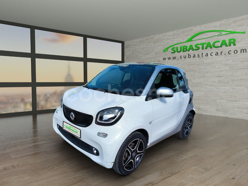 SMART fortwo 60kW81CV electric drive coupe