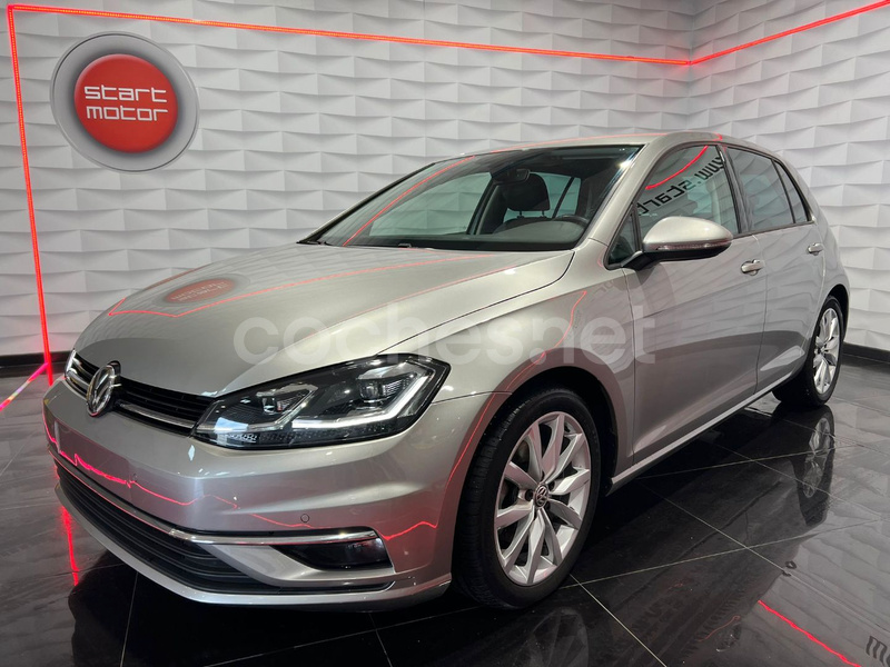 VOLKSWAGEN Golf Sport 2.0 TDI DSG