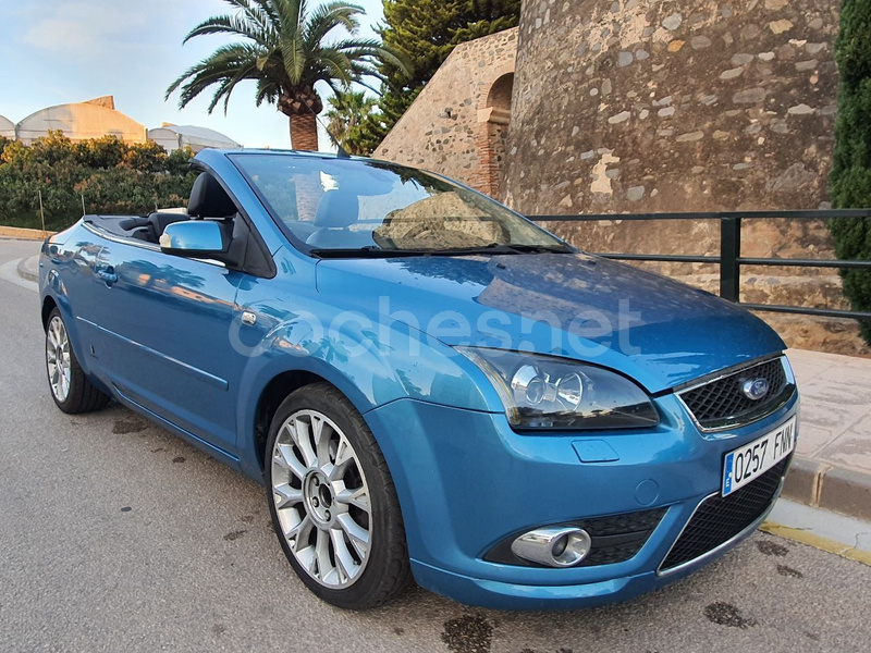 FORD Focus 2.0 CC Titanium 2p.