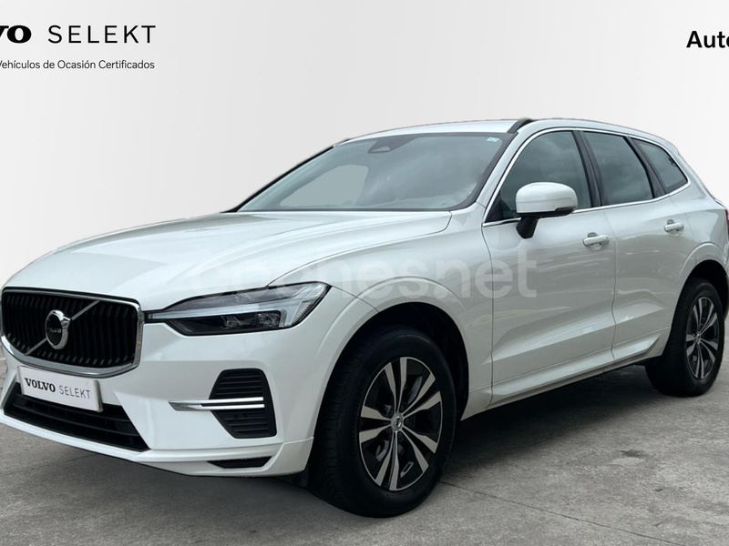 VOLVO XC60 2.0 B4 D Momentum Pro Auto