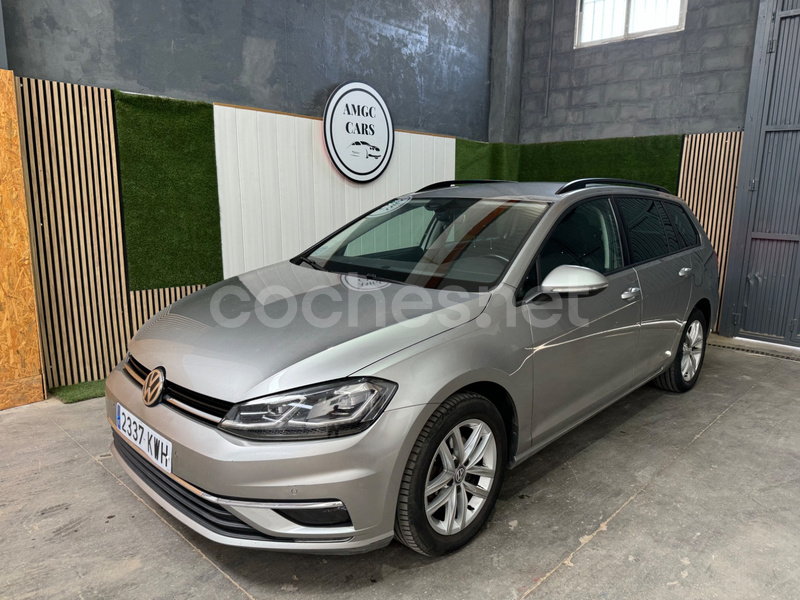 VOLKSWAGEN Golf Advance 1.6 TDI Variant