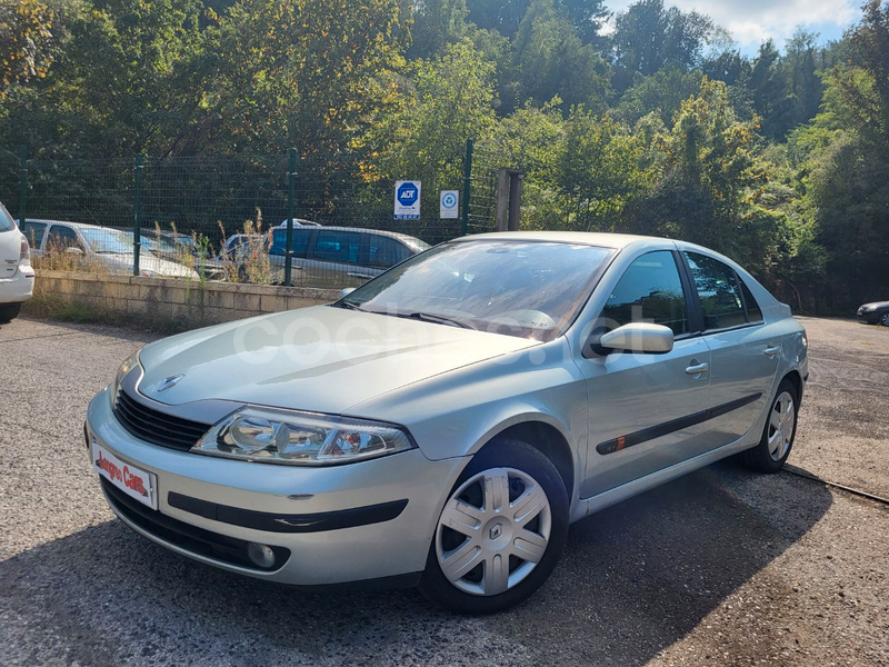 RENAULT Laguna AUTHENTIQUE 1.6 16V 5p.