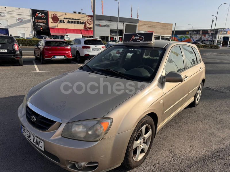 KIA Cerato 1.5 CRDi LX 4p.