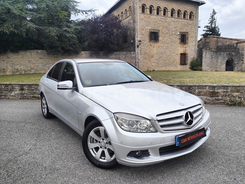 MERCEDES-BENZ Clase C C 220 CDI BE Blue Efficiency 4p.