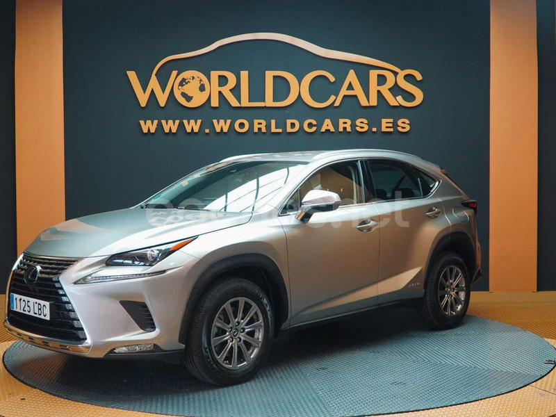 LEXUS NX 2.5 300h Business Navigation 2WD 5p.