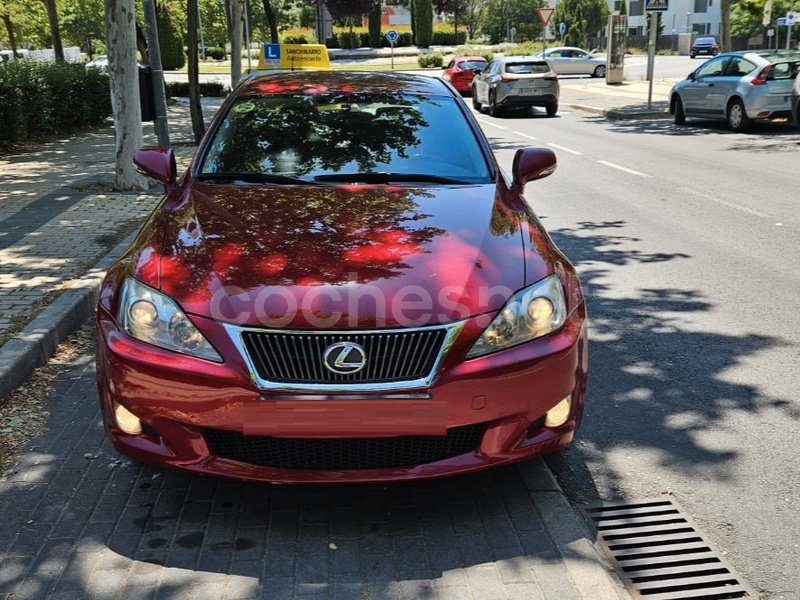 LEXUS IS 220d Sport MY10 4p.