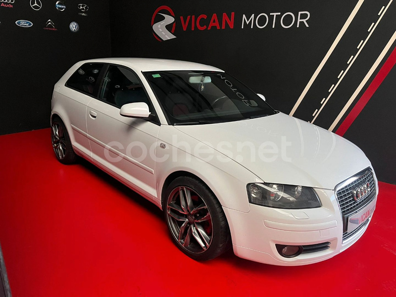 AUDI A3 2.0 TDI DPF Attraction