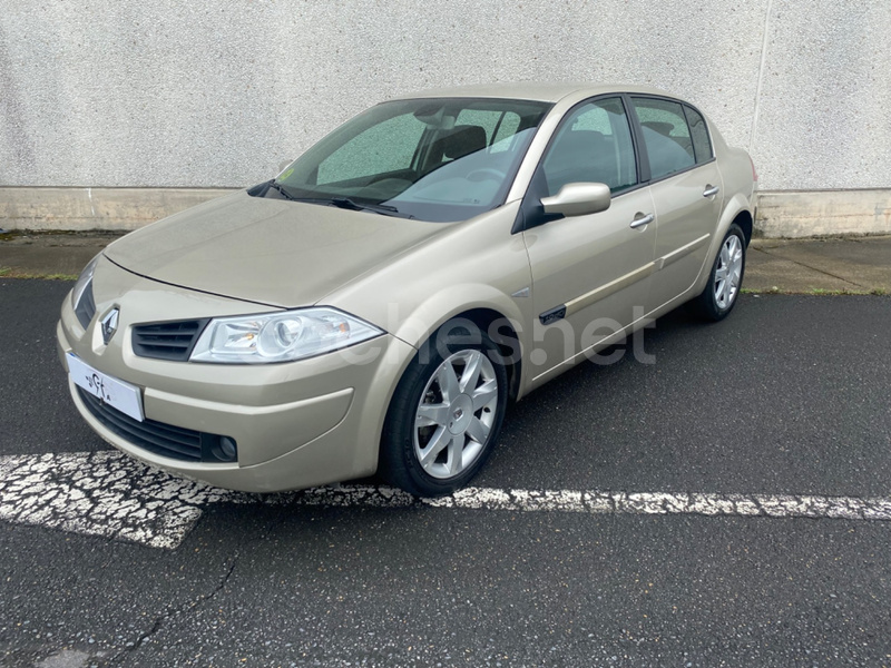 RENAULT Mégane Sedan Dynamique 1.5dCi105 eco2