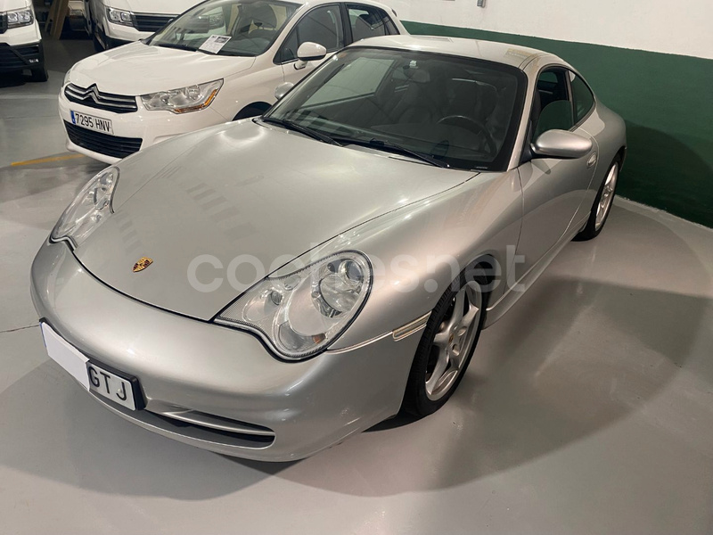 PORSCHE 911 Carrera 4 Coupe 997