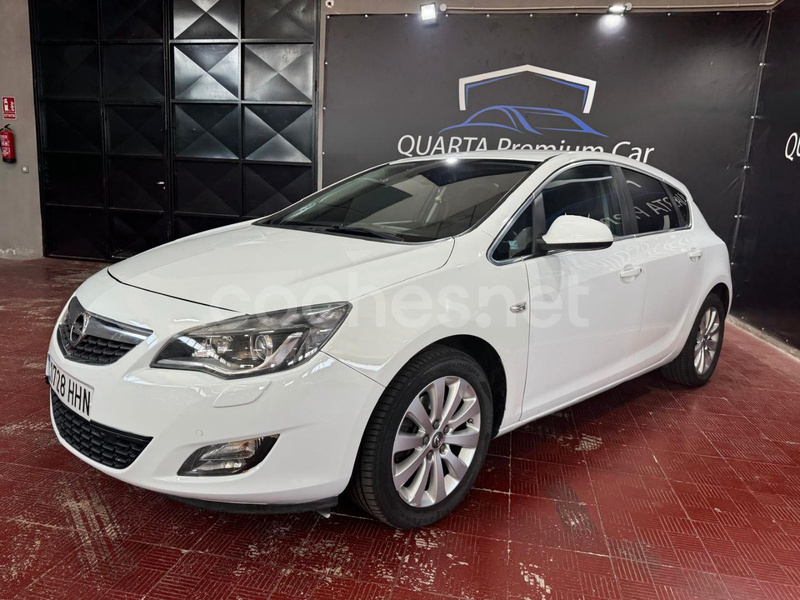 OPEL Astra 2.0 CDTi Cosmo 5p.