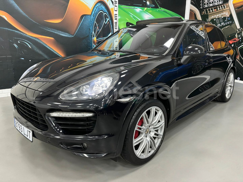 PORSCHE Cayenne 4.8 GTS Tiptronic 5p.