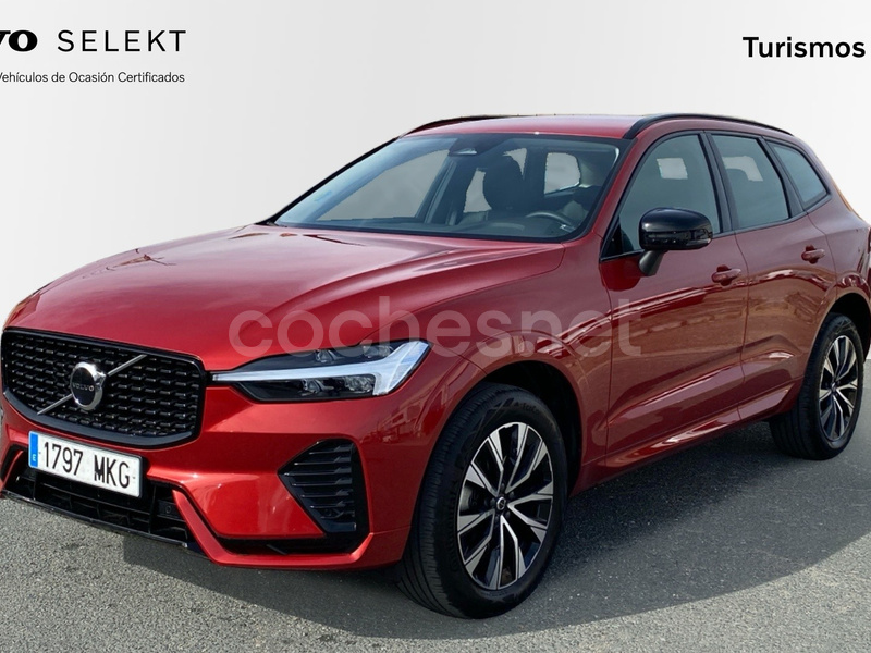 VOLVO XC60 2.0 B4 D Plus Dark Auto