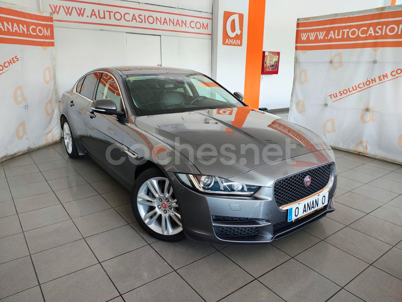 JAGUAR XE 2.0 AJ200D Diesel RWD 132kW Prestige 4p.