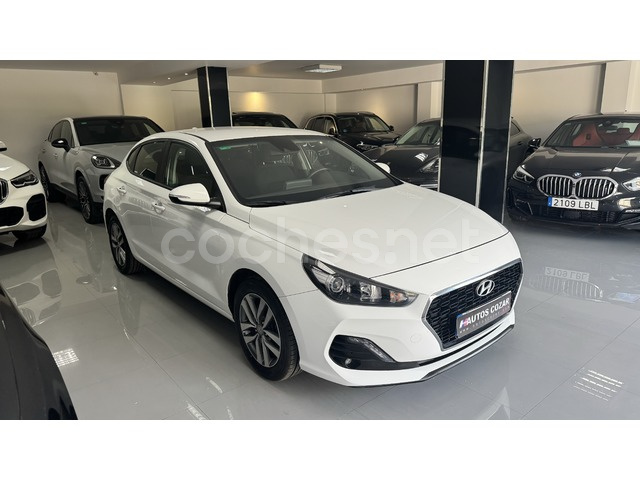 HYUNDAI i30 1.0 TGDI Klass Fastback