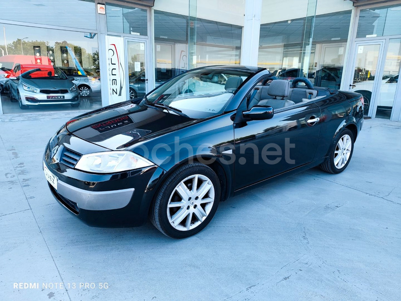 RENAULT Mégane COUPECABR. CONFORT AUTHENTIQUE 1.6 16v 2p.