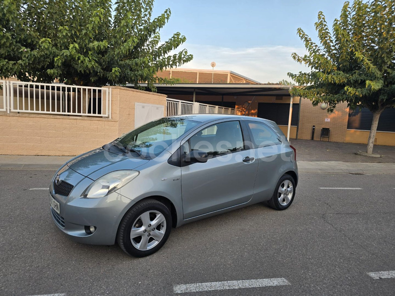 TOYOTA Yaris 1.4 D4D Active 3p.