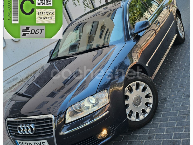 AUDI A8 3.2 FSI quattro tiptronic 4p.