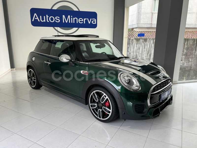 MINI MINI JOHN COOPER WORKS 3p.