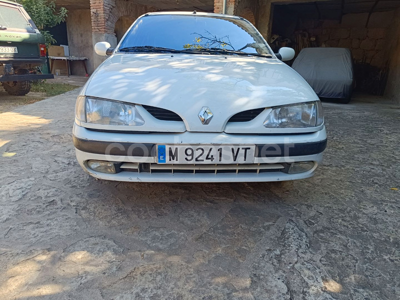 RENAULT Mégane ALIZE 1.6E 5p.