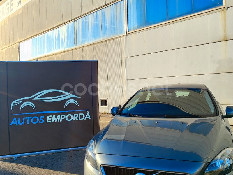 VOLVO V40 2.0 D2 Kinetic