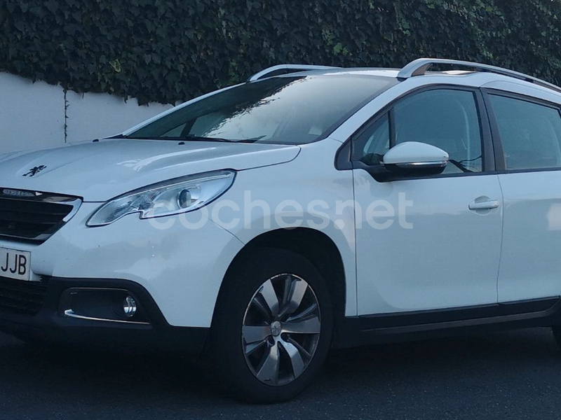 PEUGEOT 2008 Active 1.6 BlueHDi 100 SS