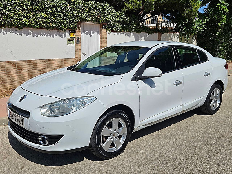 RENAULT Fluence Dynamique dCi 110 eco2