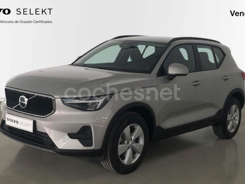 VOLVO XC40 2.0 B3 G Essential Auto