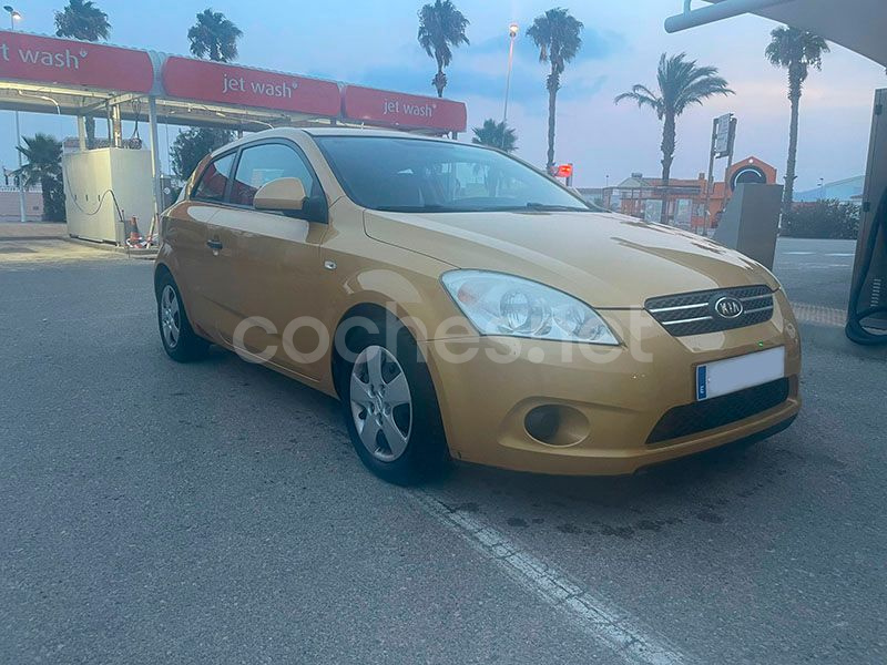 KIA cee'd 1.6 CVVT 126cv Active EcoDynamics 5p.