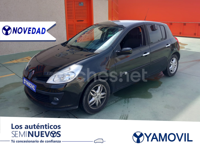 RENAULT Clio Emotion TCE100 eco2 5p.