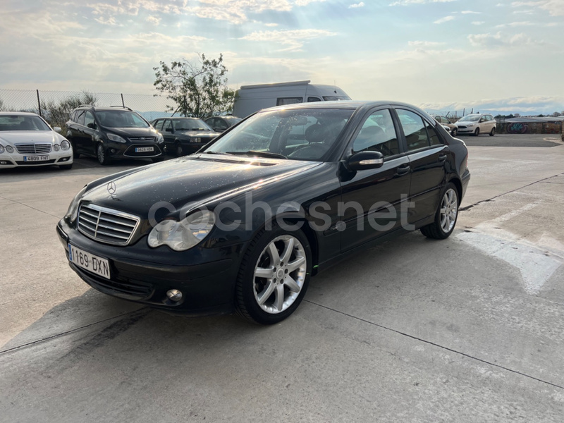 MERCEDES-BENZ Clase C C 220 CDI Classic 4p.