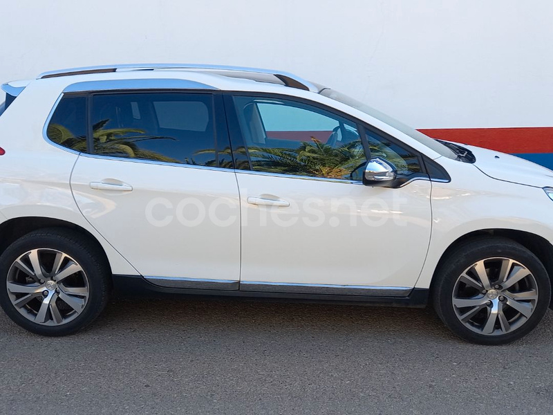 PEUGEOT 2008 Allure 1.6 eHDi 115