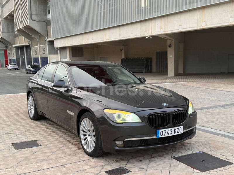 BMW Serie 7 740d