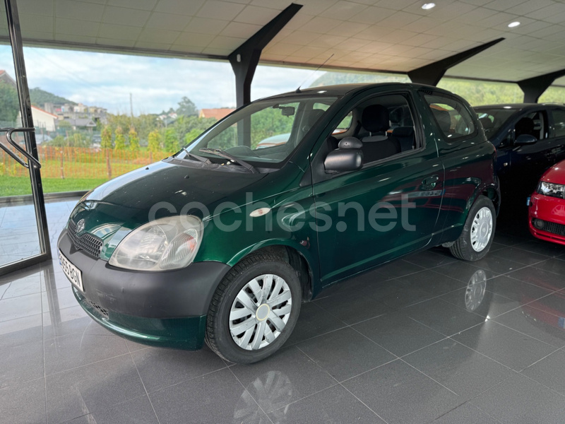 TOYOTA Yaris 1.0 LINEA TERRA 3p.