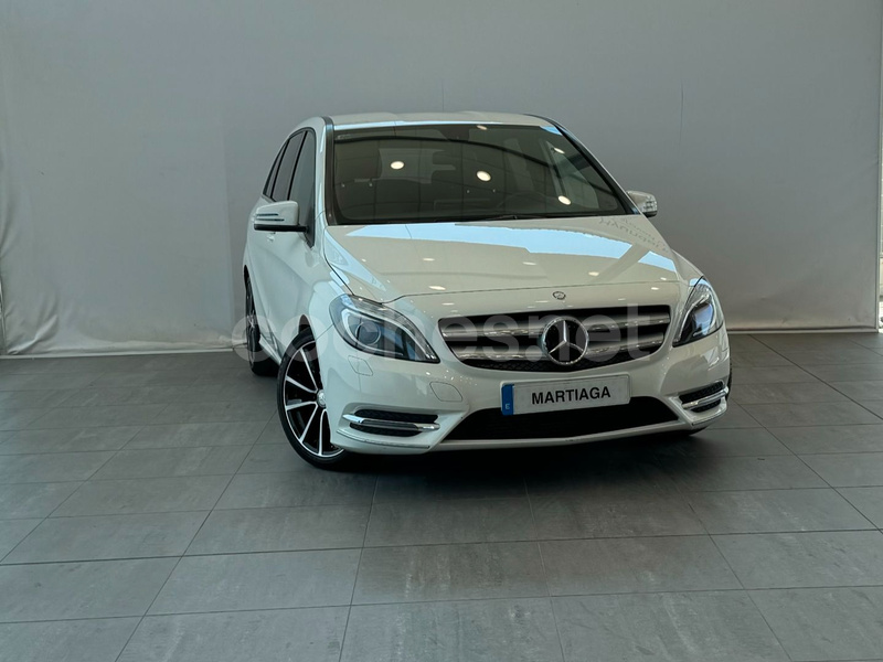 MERCEDES-BENZ Clase B B 200 CDI AMG Line 5p.