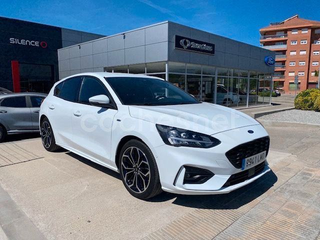 FORD Focus 1.0 Ecoboost MHEV 92kW STLine 5p.