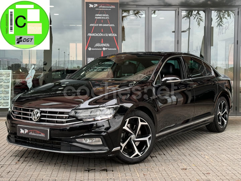 VOLKSWAGEN Passat RLine 2.0 TDI 110kW 150CV DSG 4p.