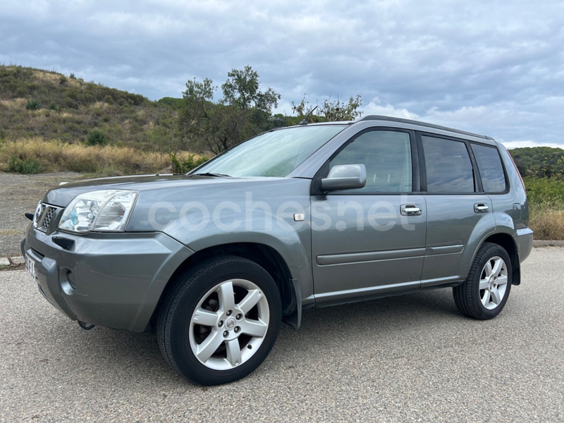 NISSAN X-TRAIL 2.5 COLUMBIA TITANIUM PACK 5p.