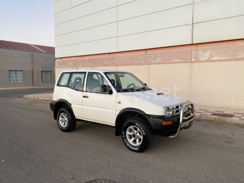 FORD Maverick 2.7TD GLS 3p.