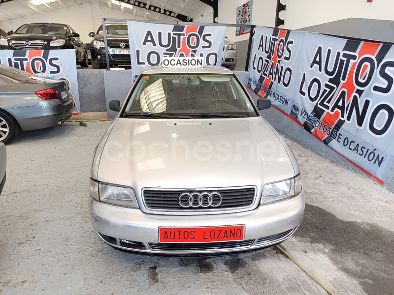 AUDI A4 1.9 TDI 4p.