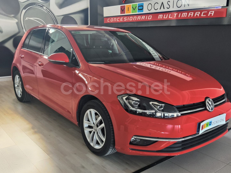 VOLKSWAGEN Golf Advance 1.0 TSI DSG